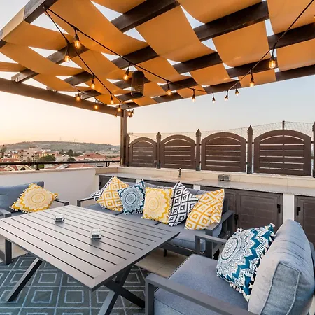 Blue Serenity Complex